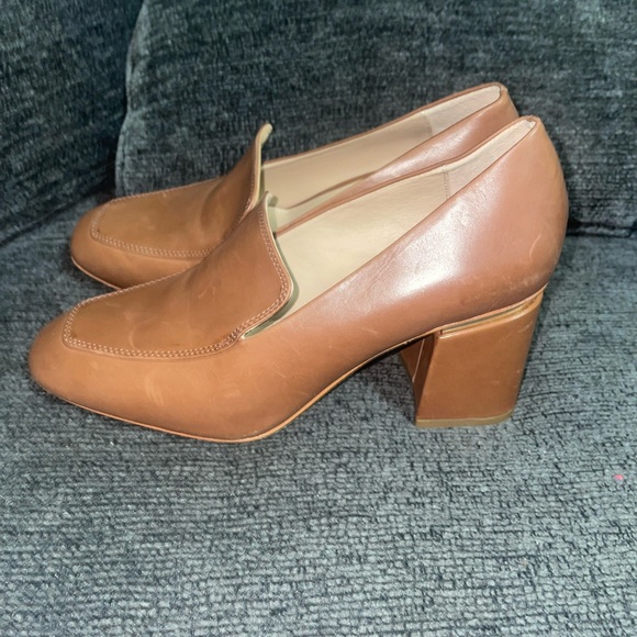 Antonio Melani Women's Brown
Leather Oxford Heels 6.5 - Picture 4 of 7